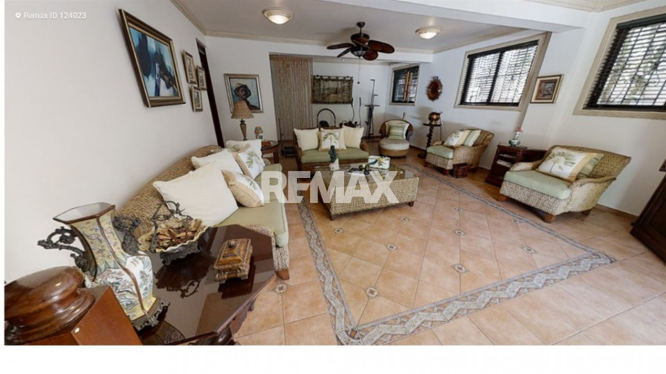 Casa en SANTO DOMINGO DE GUZMÁN, ALTOS DE ARROYO HONDO II