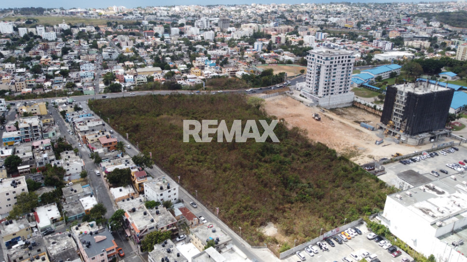 Terreno en SANTO DOMINGO ESTE, SAN ISIDRO AFUERA