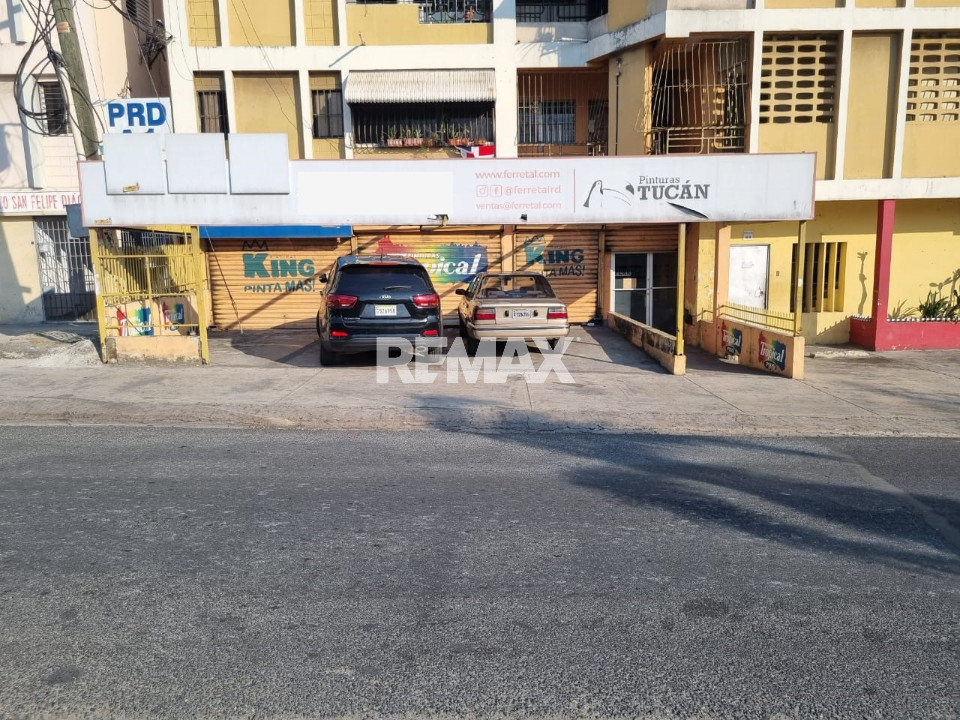 Local Comercial en SANTO DOMINGO DE GUZMÁN, SAN CARLOS