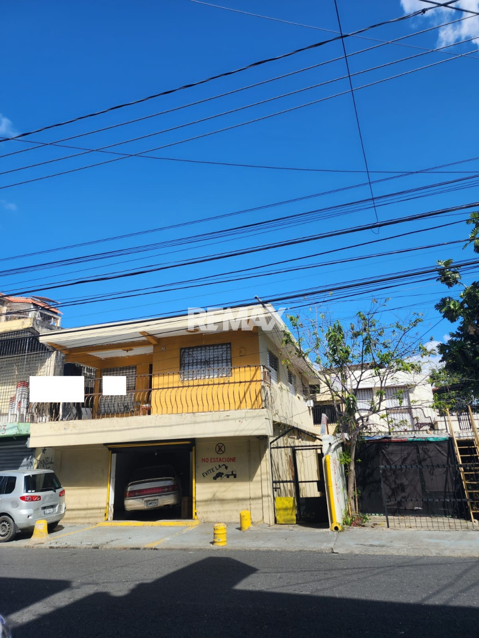 Casa / Solar en SANTO DOMINGO OESTE, BUENOS AIRES DE HERRERA