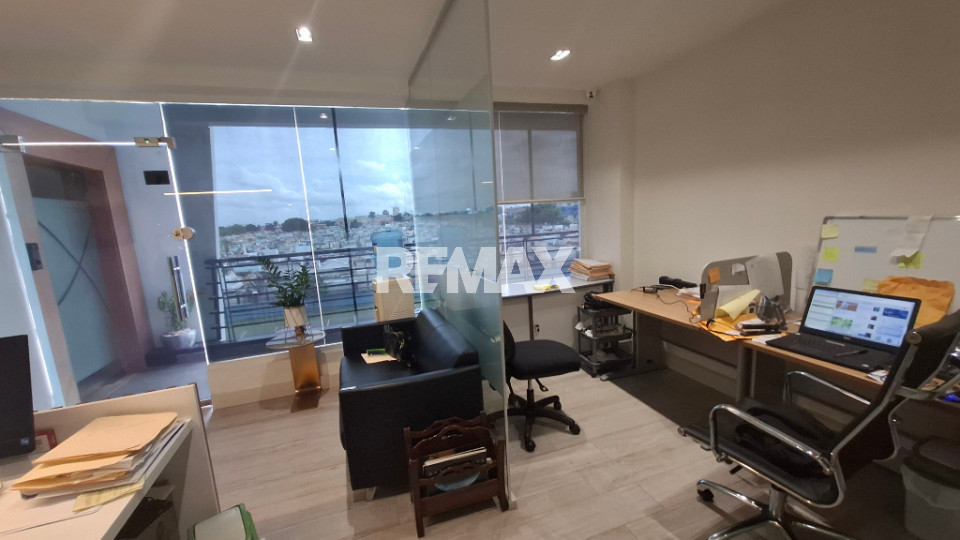 Local Comercial en SANTO DOMINGO DE GUZMÁN, ENSANCHE LA FÉ