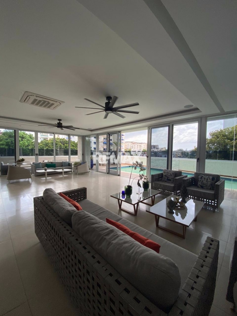 Apartamento en SANTO DOMINGO DE GUZMÁN, BELLA VISTA
