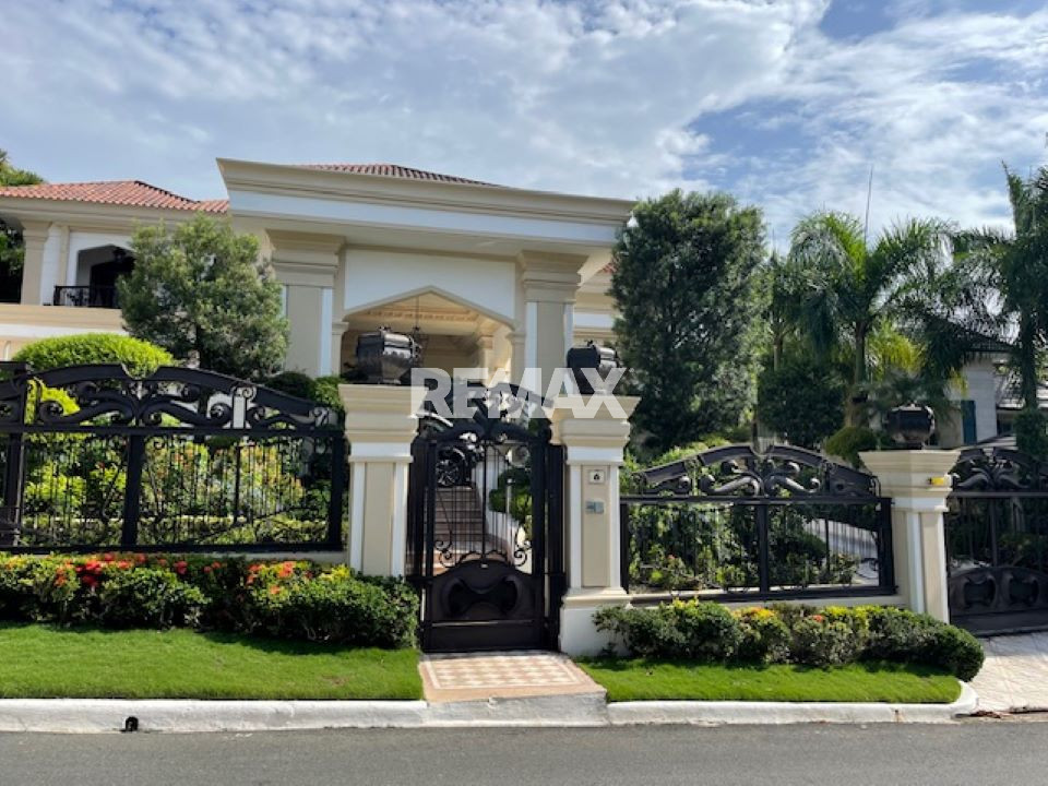 Casa en SANTO DOMINGO DE GUZMÁN, CUESTA HERMOSA II