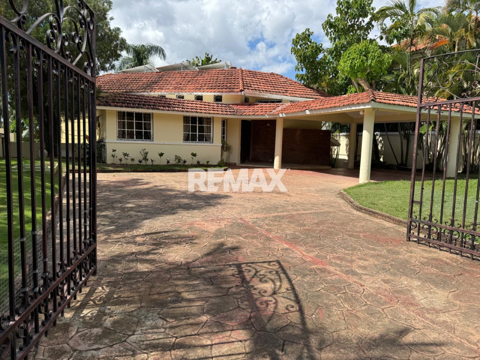 Casa en SANTO DOMINGO DE GUZMÁN, CUESTA HERMOSA III