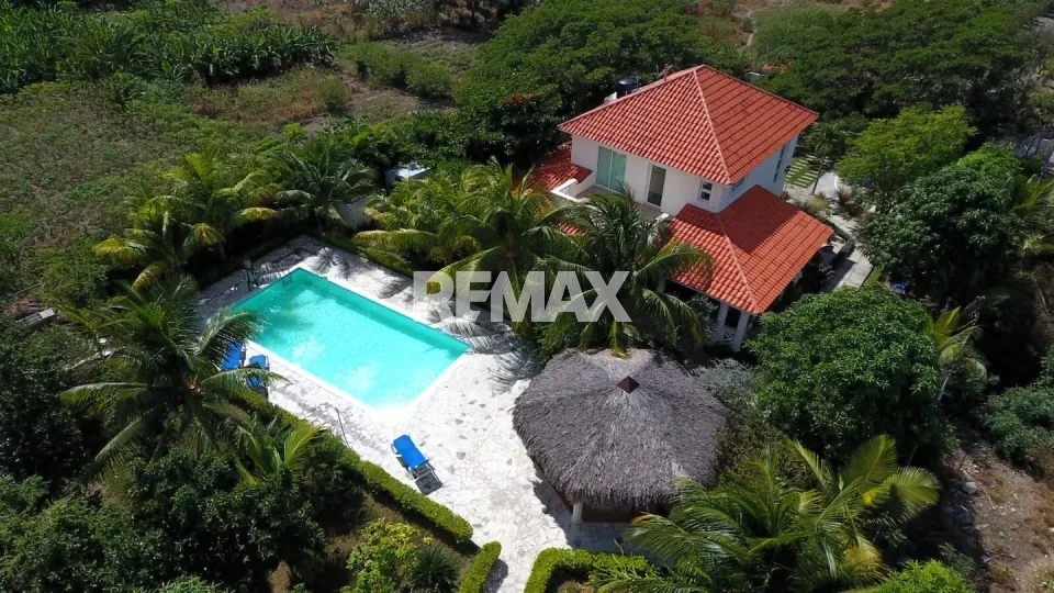 Casa en Palmar de Ocoa, AZUA