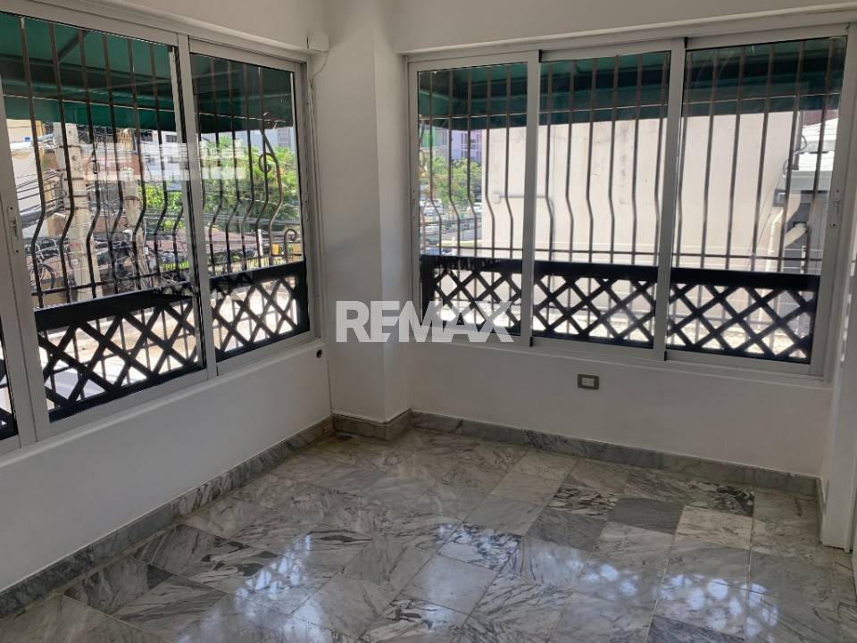 Apartamento en SANTO DOMINGO DE GUZMÁN, ENSANCHE NACO