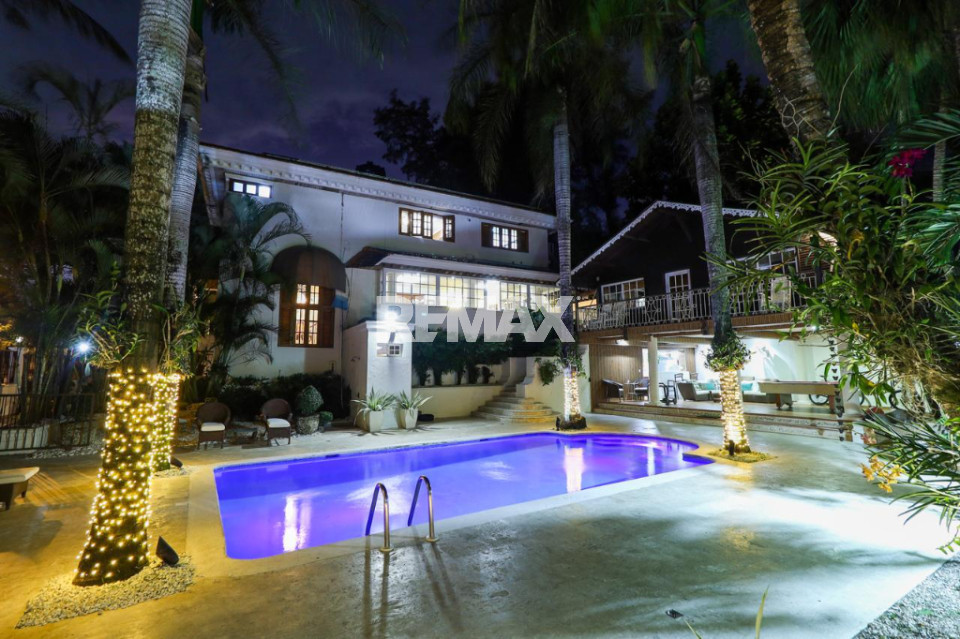 Casa en SANTO DOMINGO DE GUZMÁN, CUESTA HERMOSA III