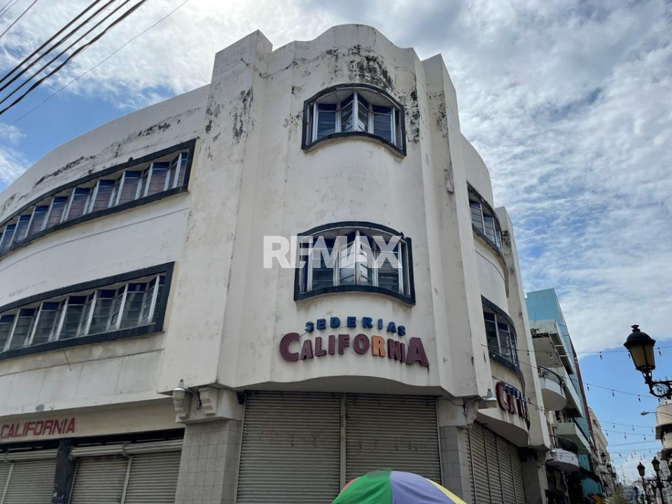 Edificio en ZONA COLONIAL, SANTO DOMINGO DE GUZMÁN