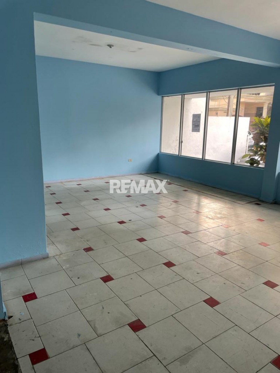 Commercial Space en SANTO DOMINGO DE GUZMÁN, LA ESPERILLA