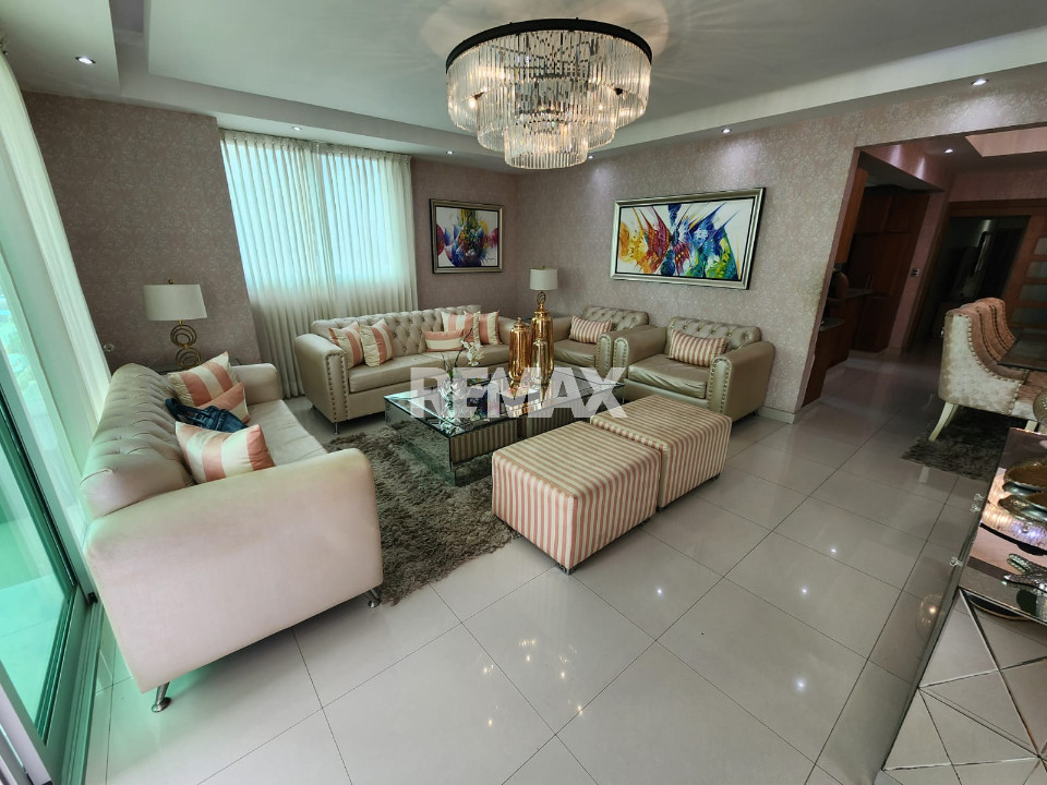 Apartamento en SANTO DOMINGO ESTE, ALMA ROSA I