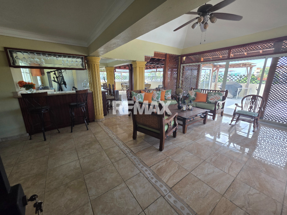 Casa en SANTO DOMINGO ESTE, ALMA ROSA II