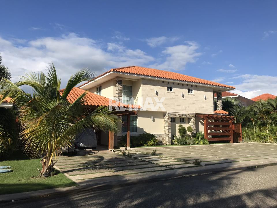 Tourist Property en GUAYACANES, JUAN DOLIO