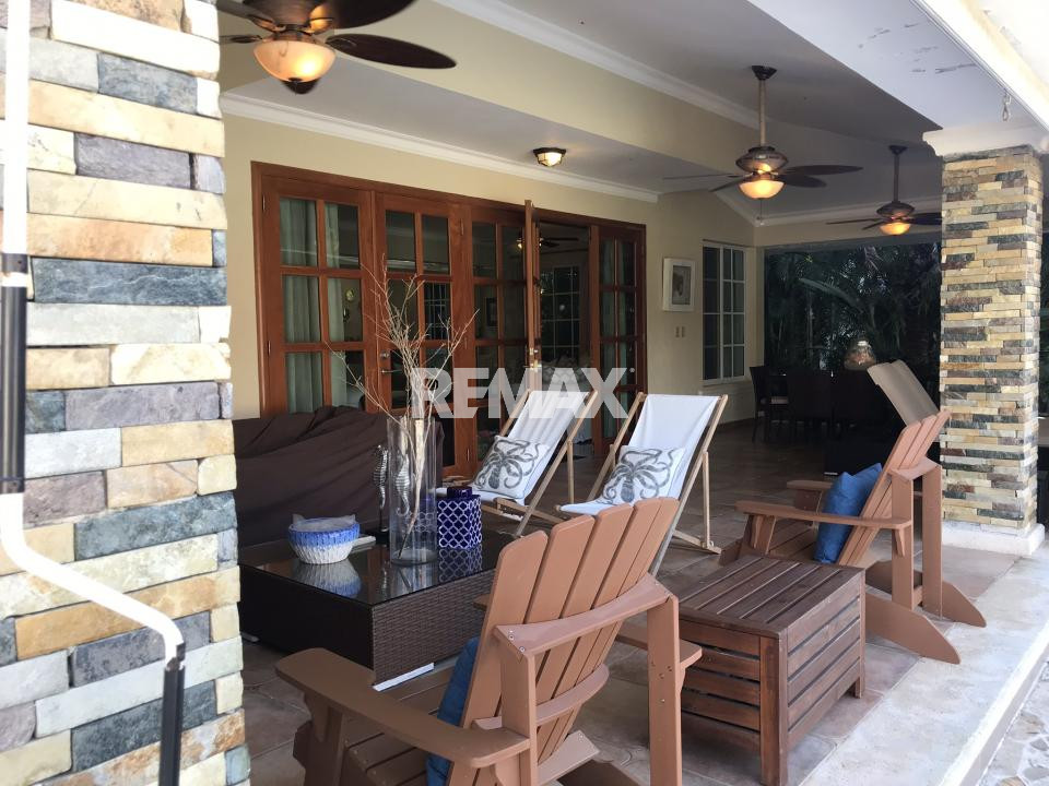 Tourist Property en GUAYACANES, JUAN DOLIO