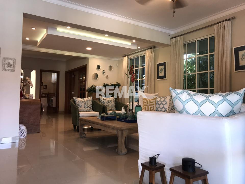 Tourist Property en GUAYACANES, JUAN DOLIO
