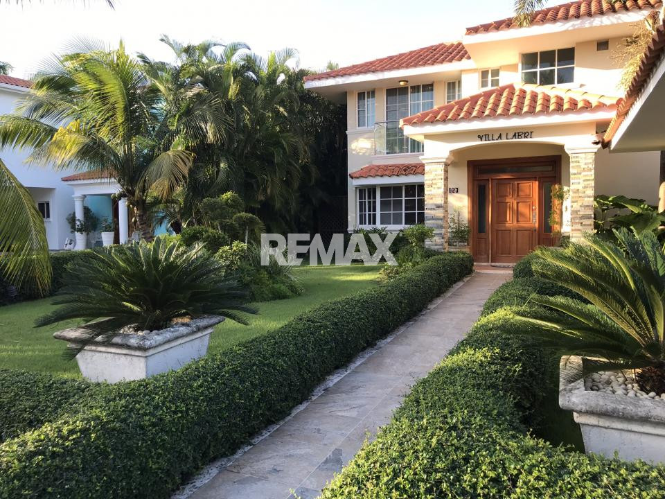 Tourist Property en GUAYACANES, JUAN DOLIO