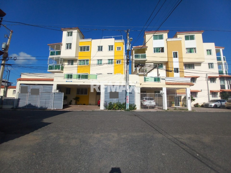 Apartamento en SANTO DOMINGO ESTE, RESIDENCIAL NUEVO AMANECER