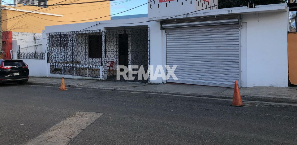 Commercial Space en HIGÜEY, CENTRO DEL PUEBLO