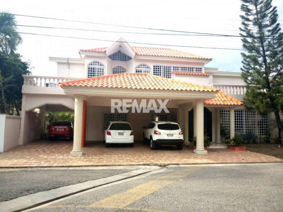 Casa en SANTO DOMINGO DE GUZMÁN, GAZCUE