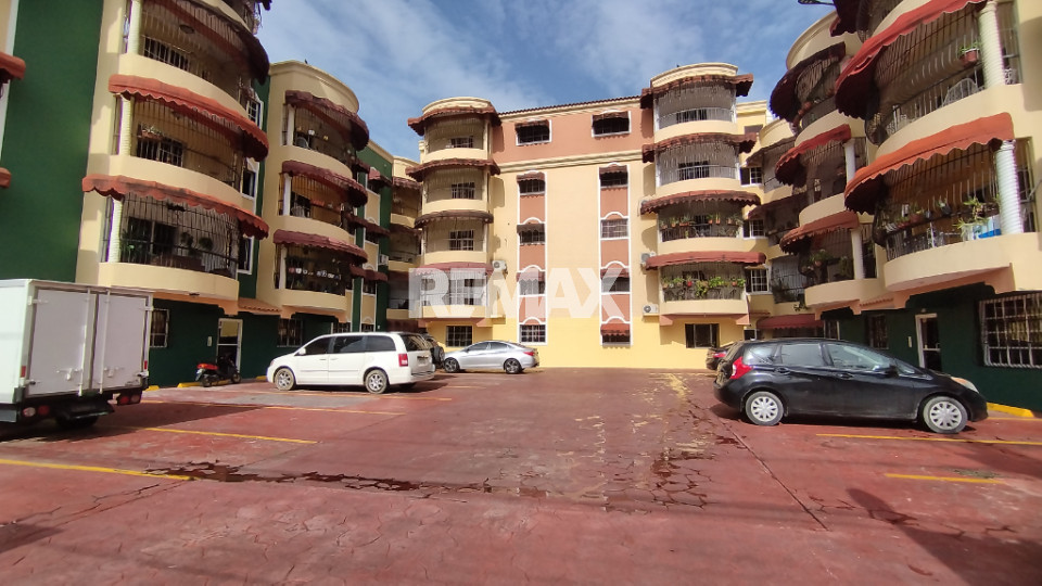 Apartamento en SANTO DOMINGO ESTE, ALMA ROSA II