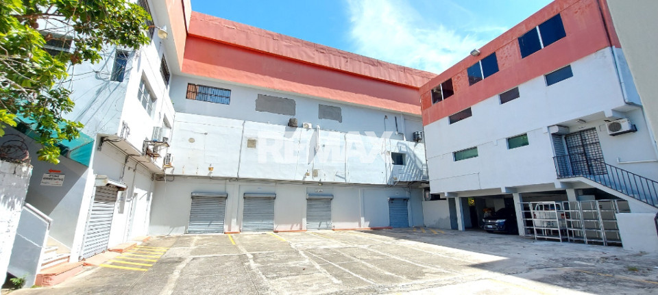 Edificio / Solar en BELLA VISTA, SANTO DOMINGO DE GUZMÁN
