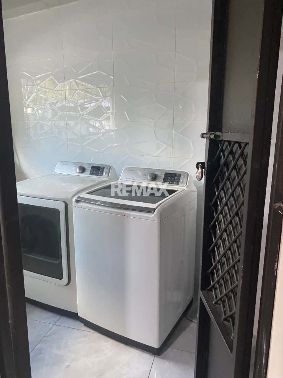 Property view 11