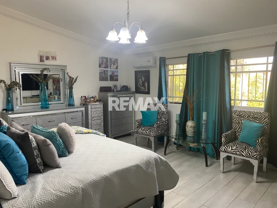 Property view 16