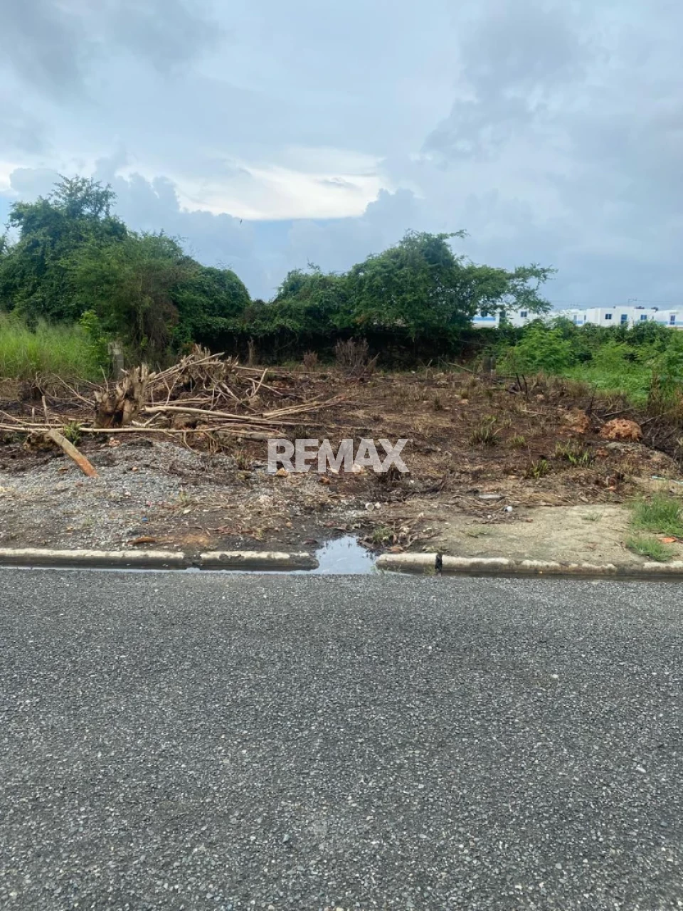 Terreno en SANTO DOMINGO ESTE, SAN ISIDRO ADENTRO