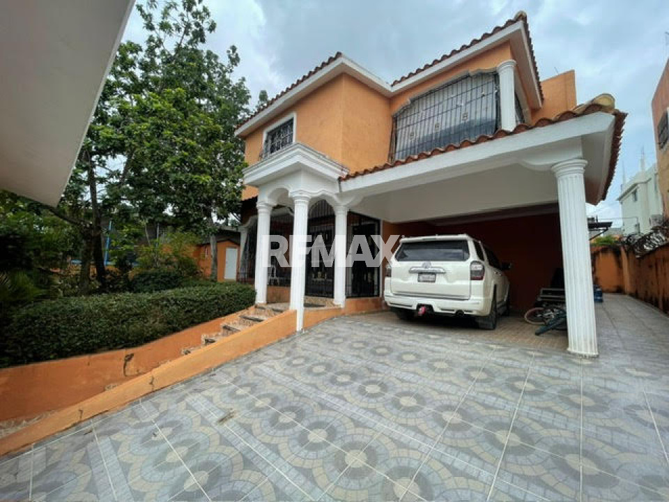 Casa en SANTO DOMINGO OESTE, PANTOJA