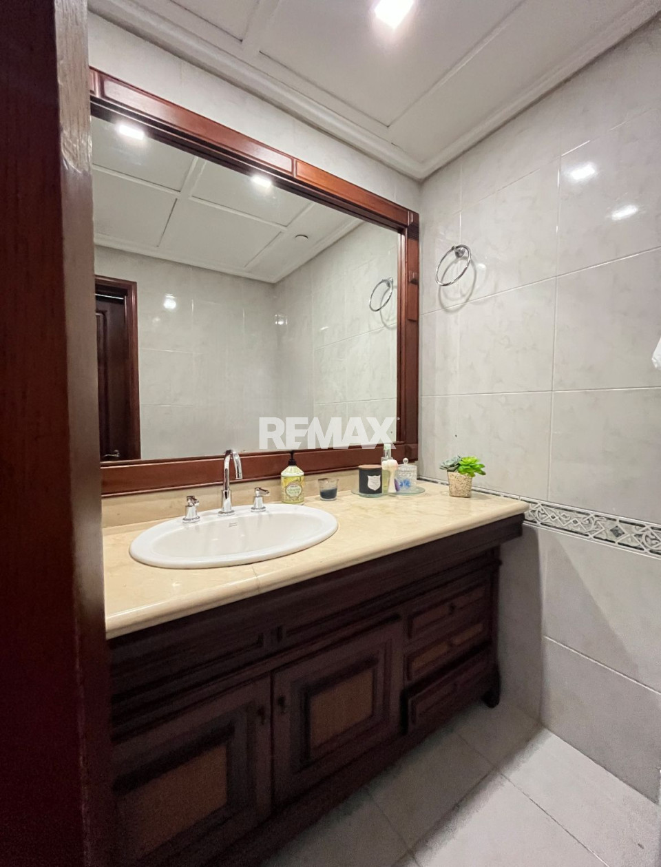 Property view 10