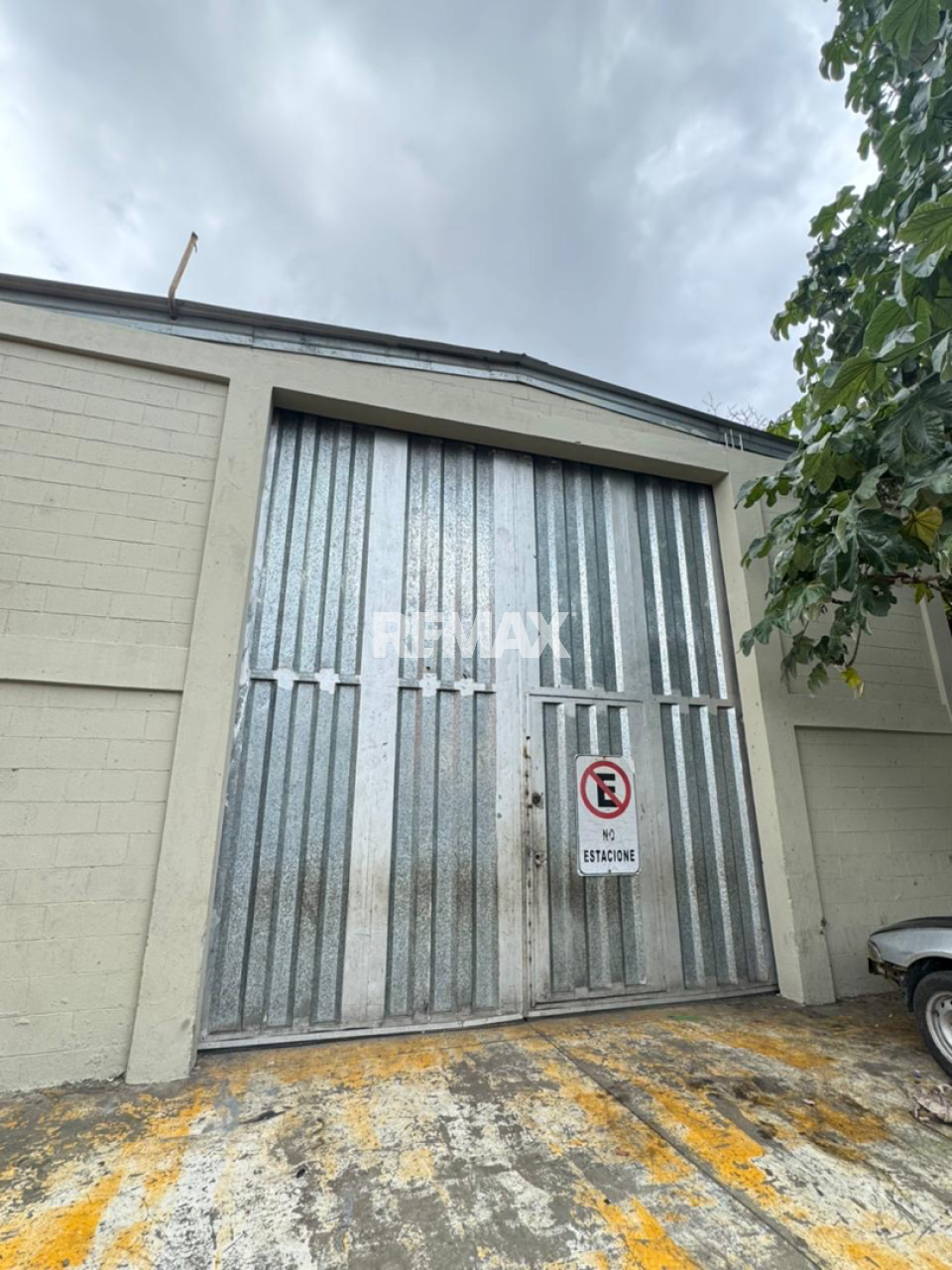 Nave Industrial en SANTO DOMINGO DE GUZMÁN, VILLAS AGRÍCOLAS