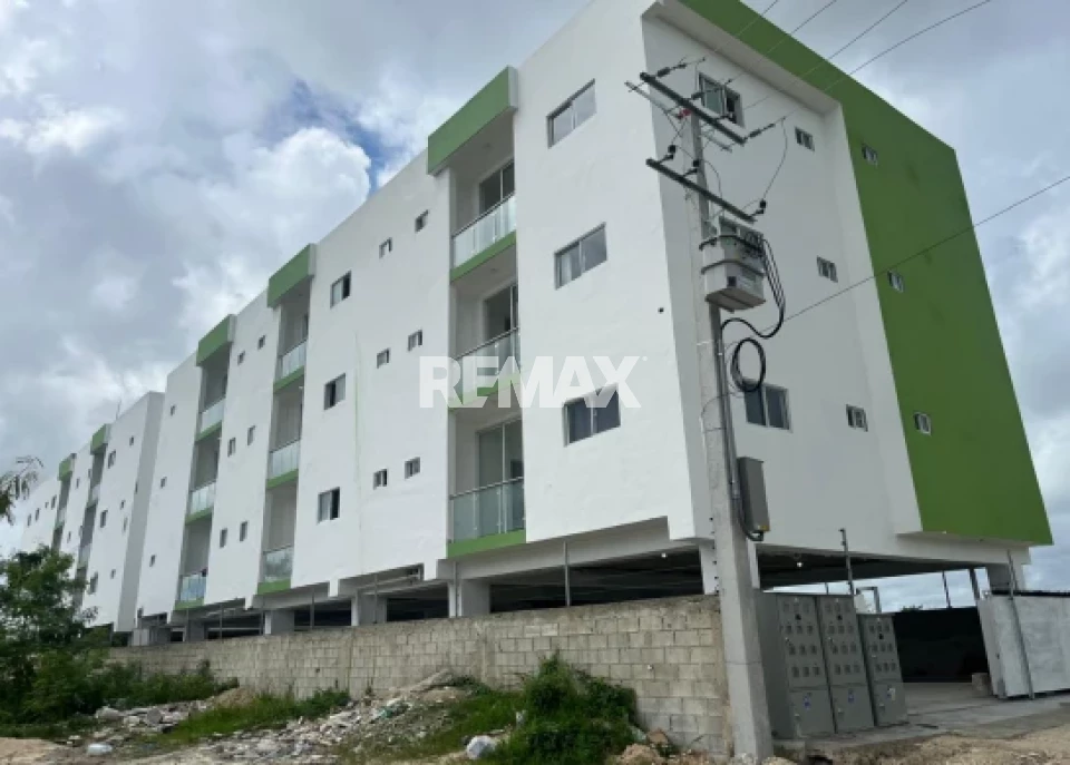 Edificio en VERON, VERON