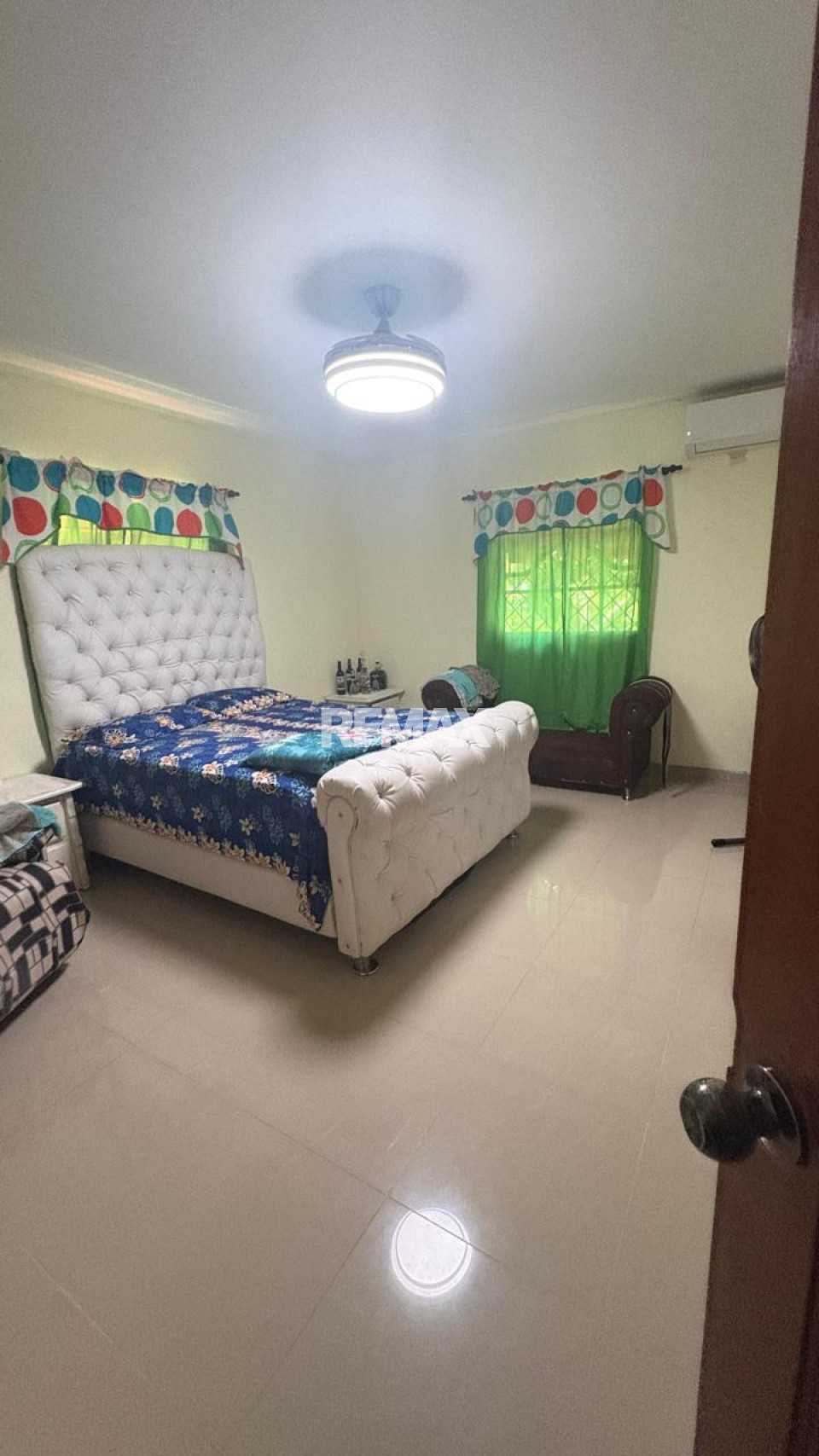 Property view 10