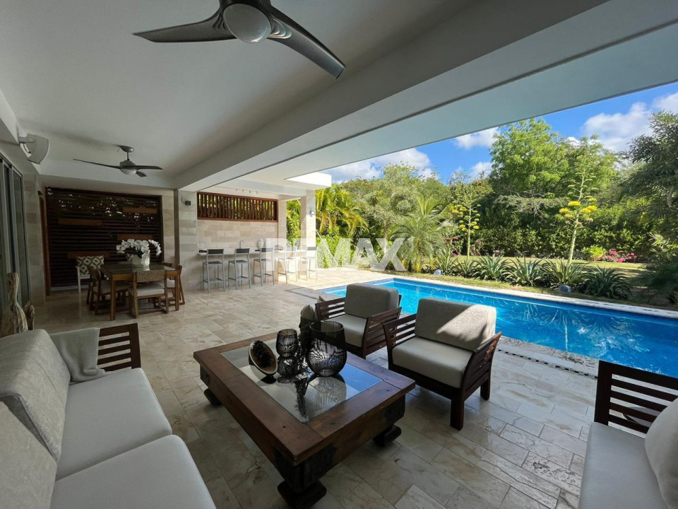 Casa en PLAYA NUEVA ROMANA, NUEVA ROMANA