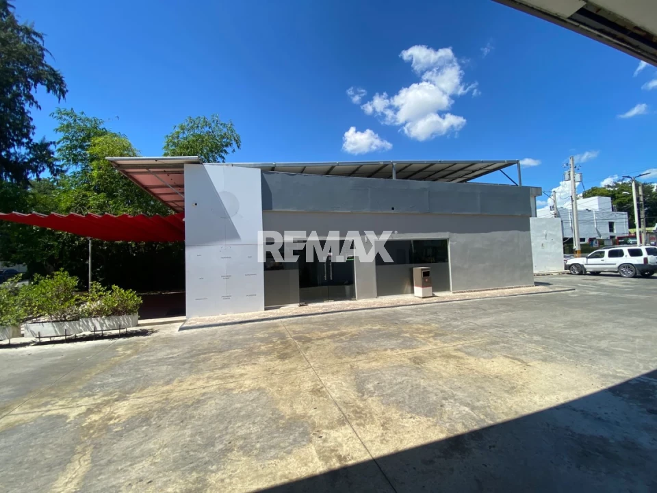 Commercial Space en LA VEGA, CENTRO DE LA CIUDAD