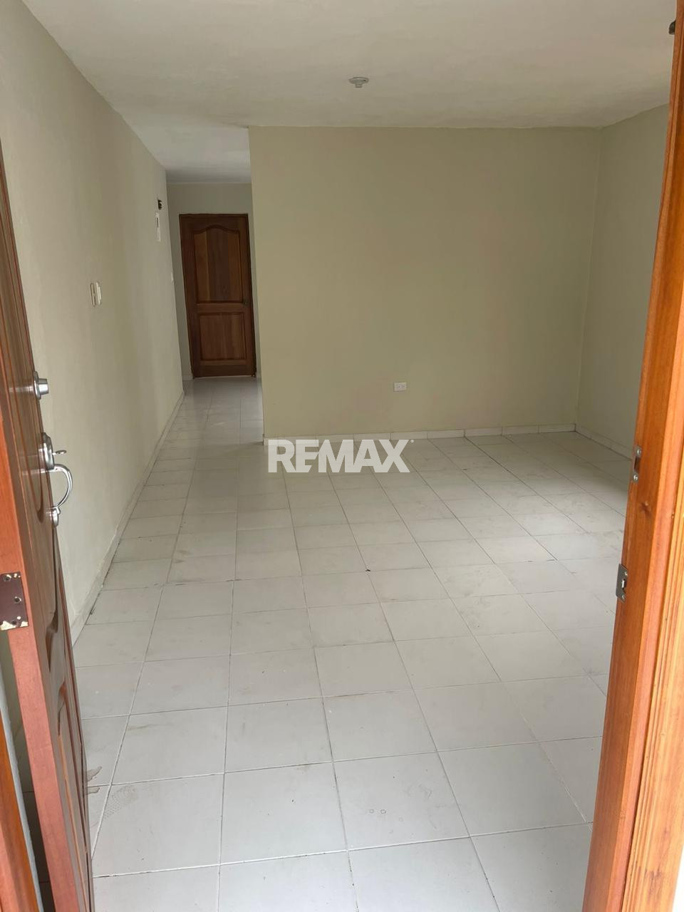 Casa en SANTO DOMINGO OESTE, RESIDENCIAL ÁLAMO