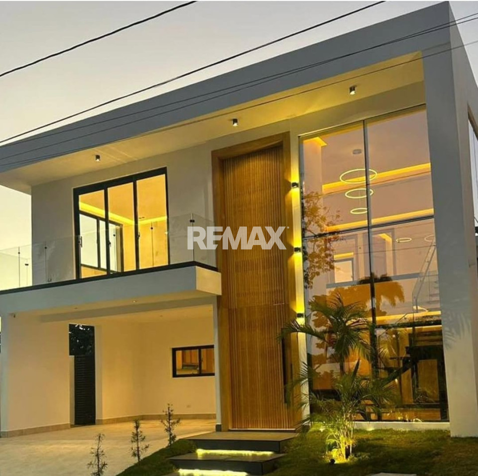 House en SANTIAGO, GURABO AL MEDIO