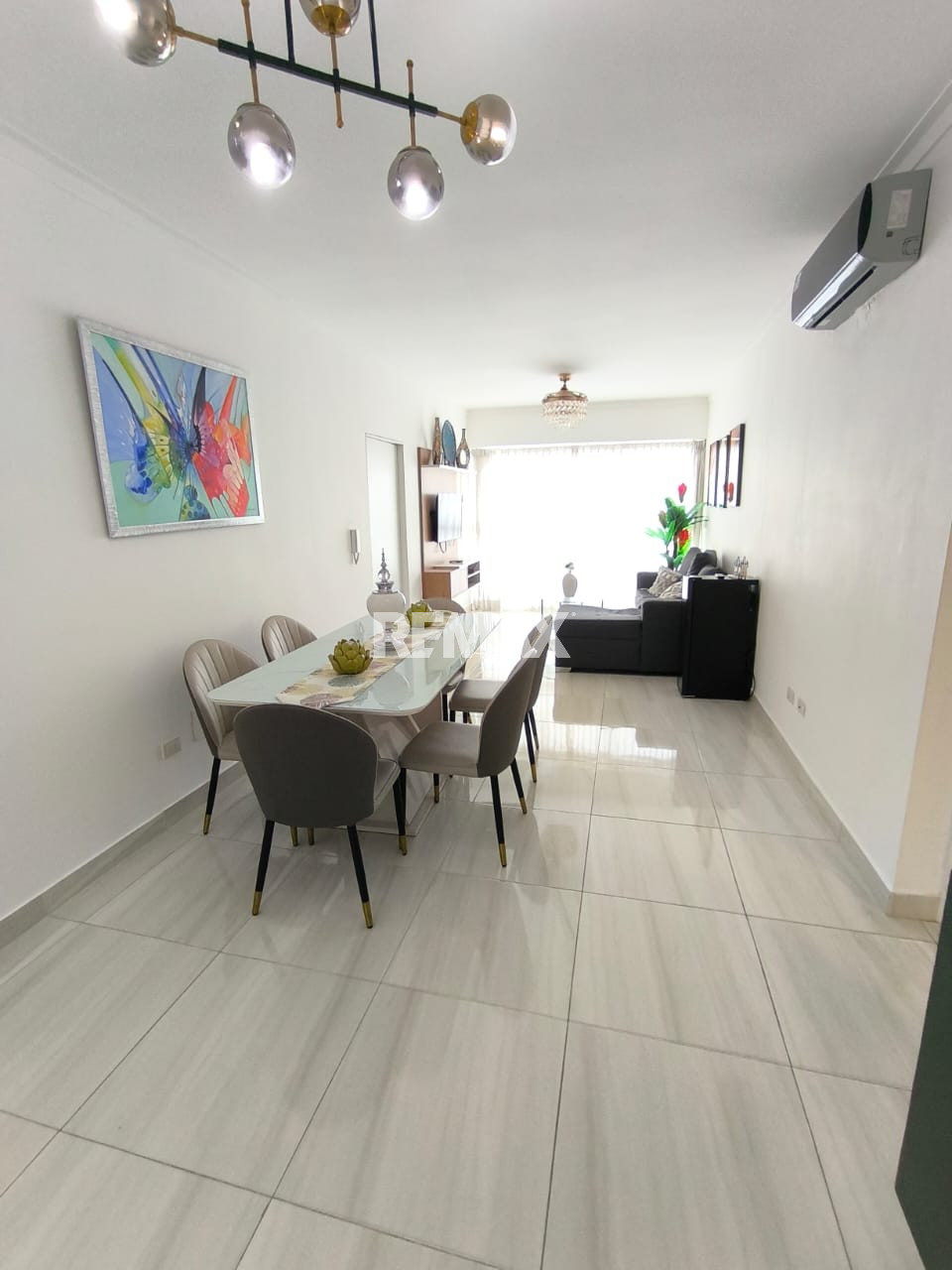 Apartamento en EVARISTO MORALES, SANTO DOMINGO DE GUZMÁN
