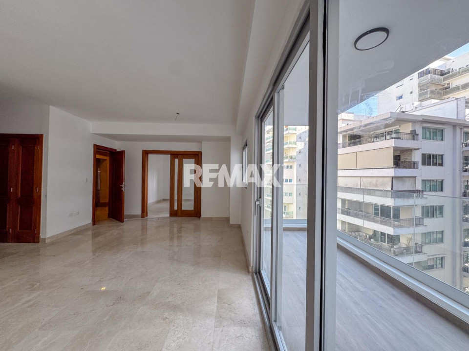 Apartamento en SANTO DOMINGO DE GUZMÁN, ENSANCHE NACO