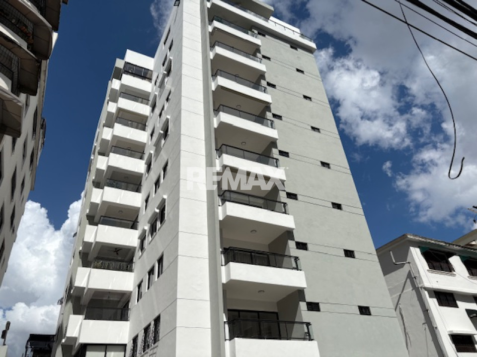 Apartamento en SANTO DOMINGO DE GUZMÁN, ENSANCHE SERRALLES