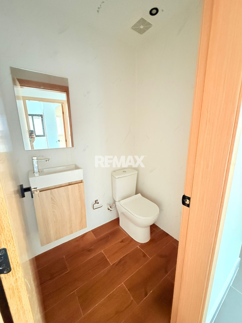 Torre Sarasota 81 - View all images