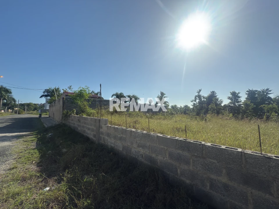 Terreno en RESIDENCIAL VILLA ESPAÑA, SANTO DOMINGO NORTE