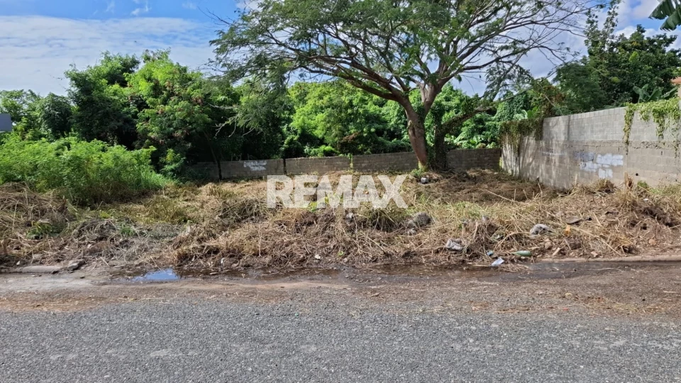Terreno en SANTO DOMINGO ESTE, PRADO ORIENTAL I