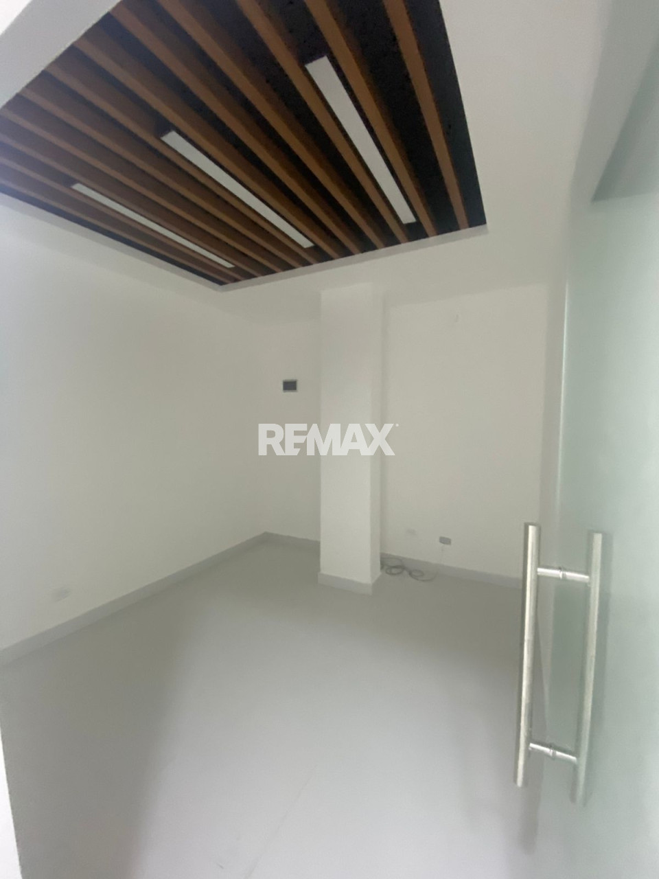 Office Space en SANTO DOMINGO DE GUZMÁN, VILLA CONSUELO