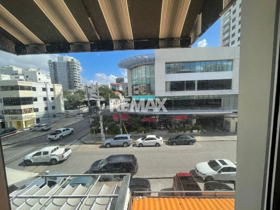 Local Comercial en SANTO DOMINGO DE GUZMÁN, PIANTINI