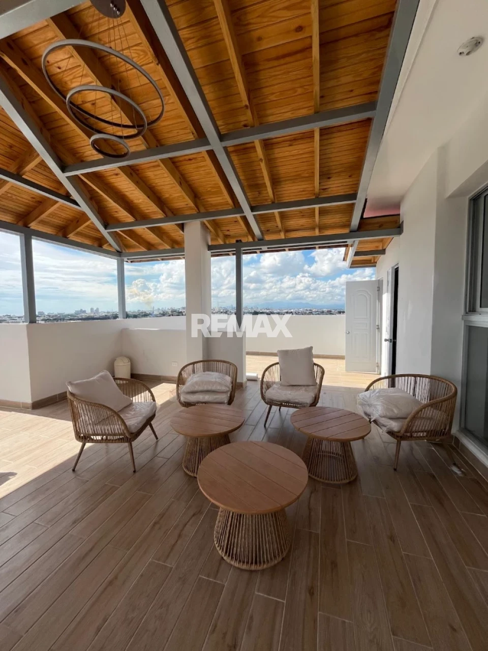 Apartamento en SANTO DOMINGO ESTE, ENSANCHE OZAMA