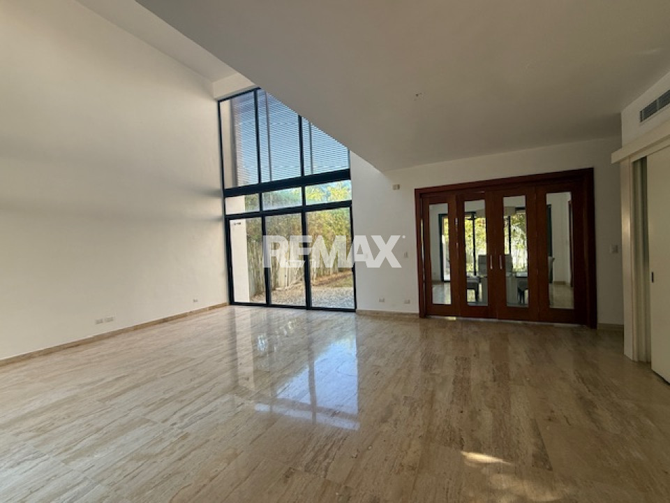 Casa en SANTO DOMINGO DE GUZMÁN, ARROYO HONDO