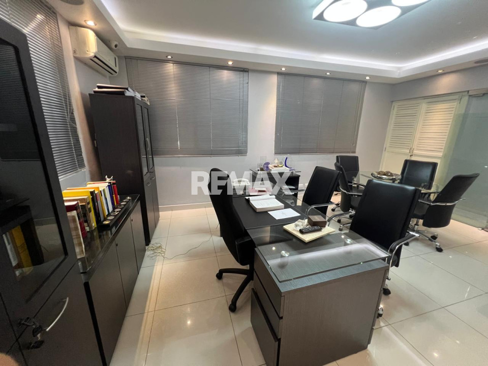 Commercial Space en SANTO DOMINGO DE GUZMÁN, GAZCUE