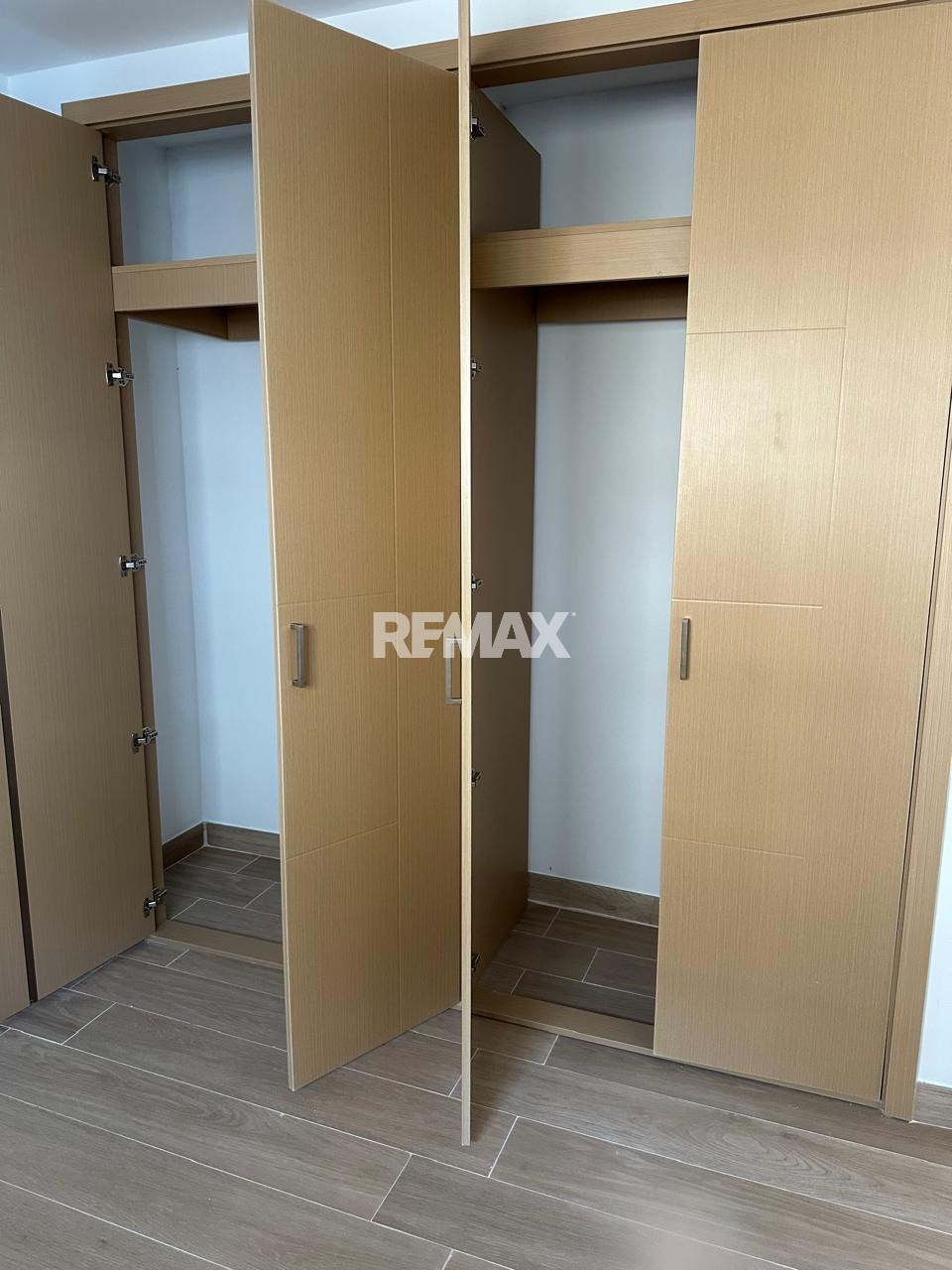 HERMOSO APARTAMENTO A PASOS DE LA PLAYA - 7
