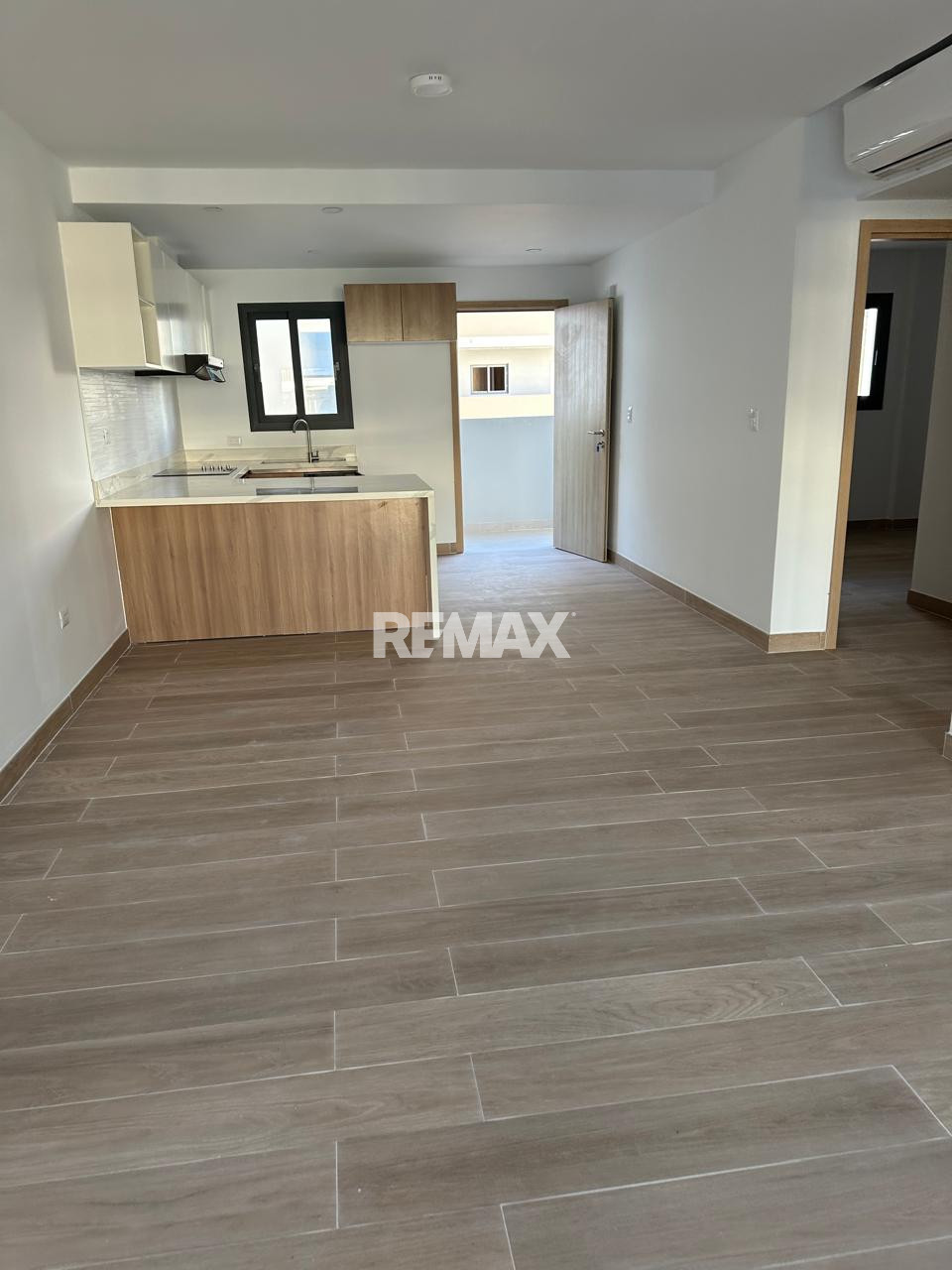 HERMOSO APARTAMENTO A PASOS DE LA PLAYA - 10
