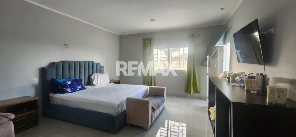 Property view 12